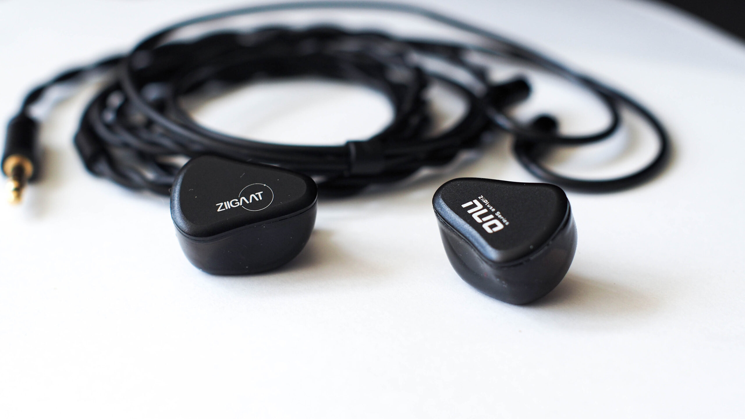 ZiiGaat Nuo Earphone Review - Perrivan Audio