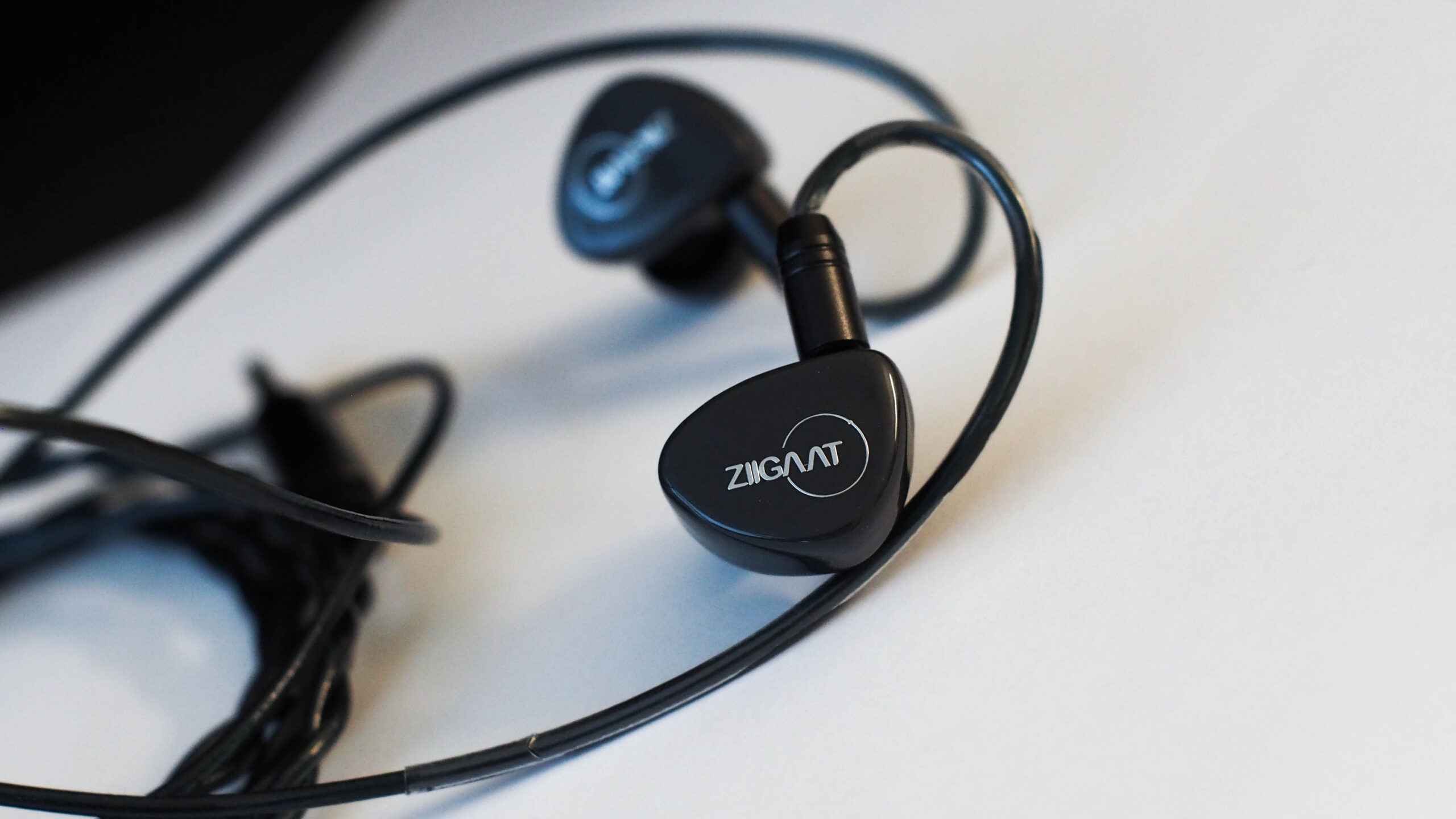 Cuffie IEM ZiiGaat Cinno 1DD+4BA - Monitor In-ear Ibridi Cablati Con Suono Bilanciato - Foto 2